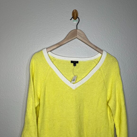 Talbots Womans 0X Varsity Preppy V-Neck Yellow Pullover Sweater - Picture 3 of 9